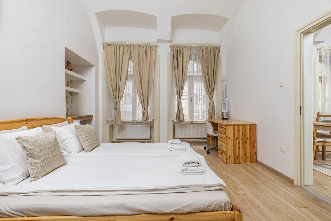 Venus Apartments - Oktogon I Budapesta Exterior foto